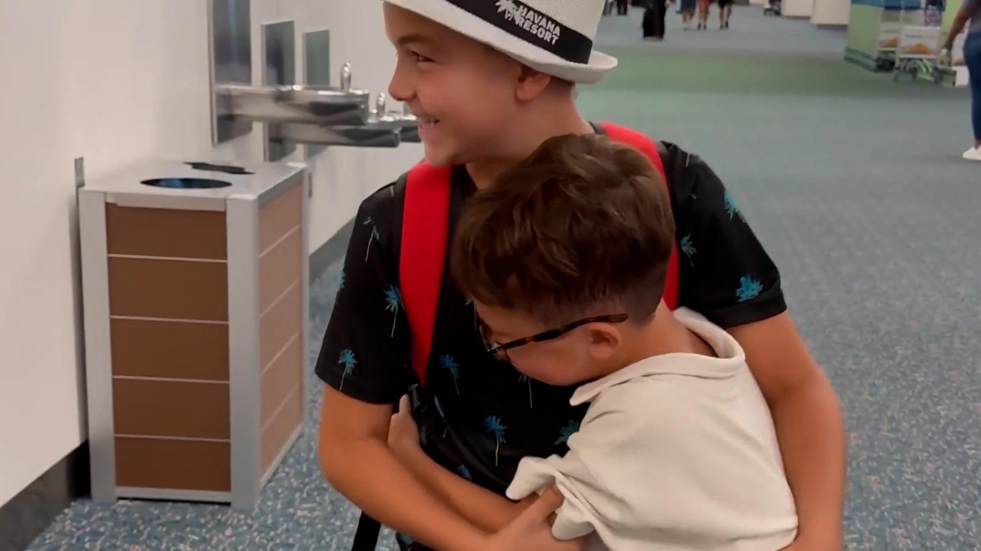 Boy reunites with best friend after moving from Canada to Florida