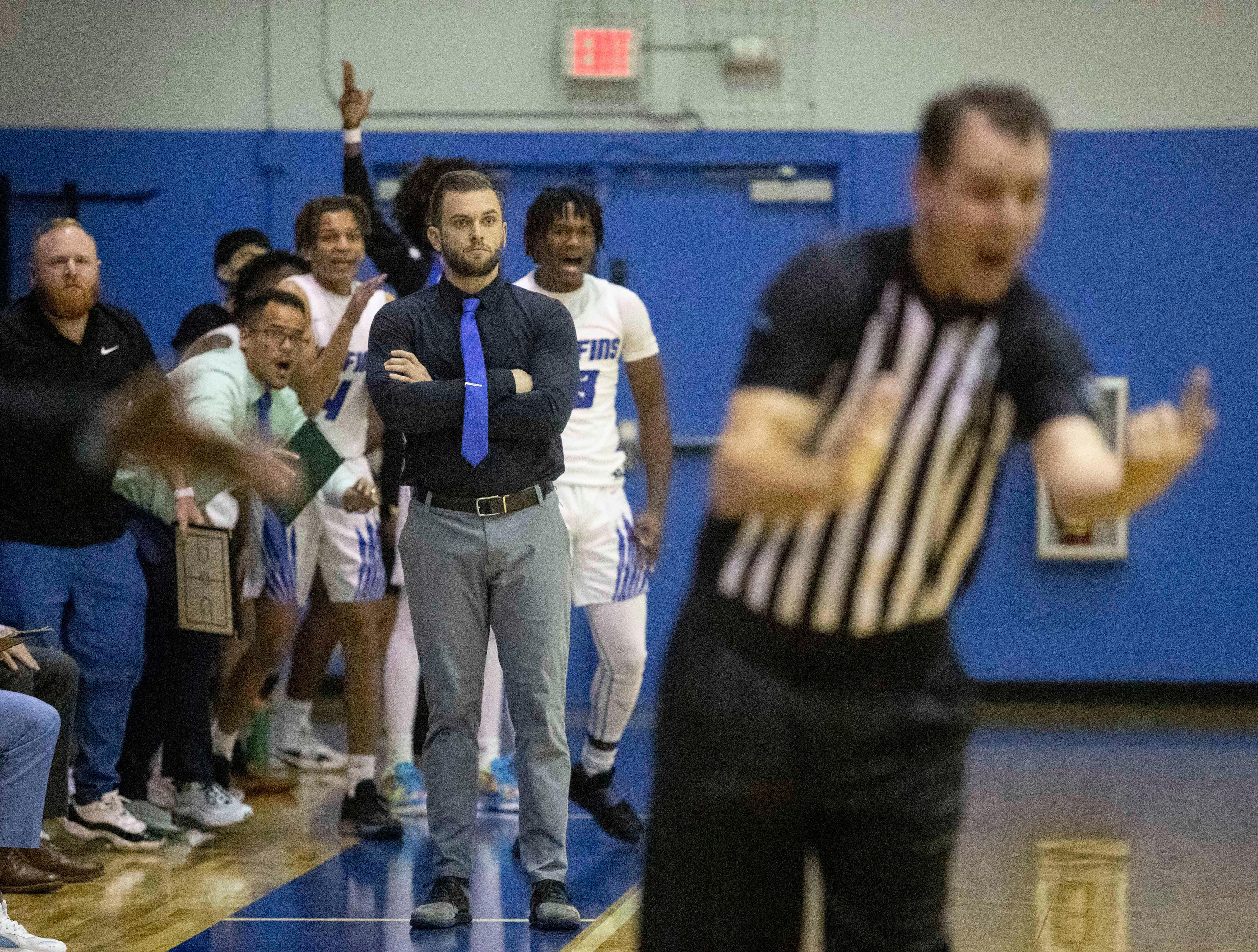 ECS coach RJ Jones removed after alleged relationship with student