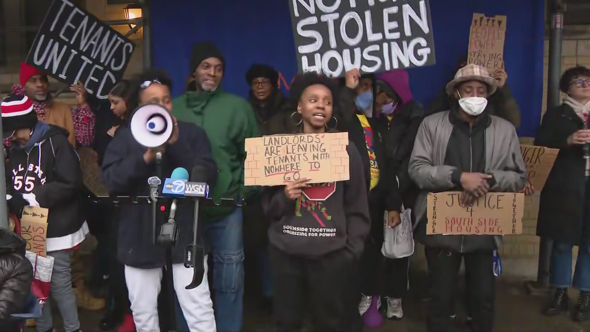 Tenants of apartment building near Obama Center form union to avoid ...