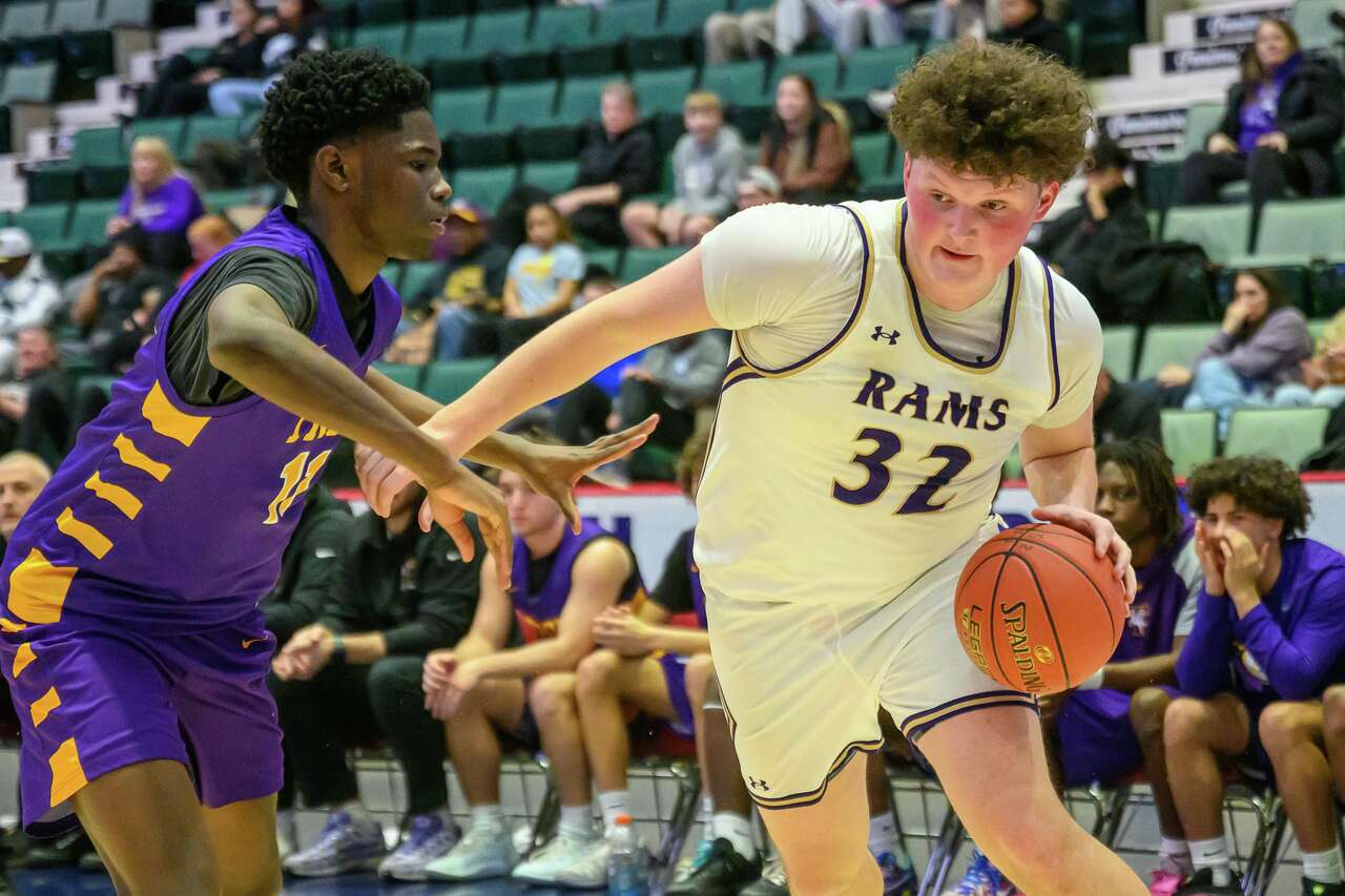 Amsterdam Overcomes Furious Start By Troy To Secure A Class AA Title