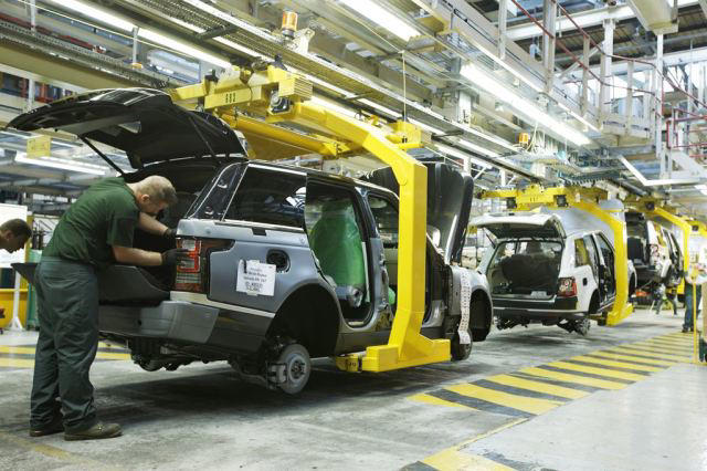 The electric Range Rover Sport: What to expect next year