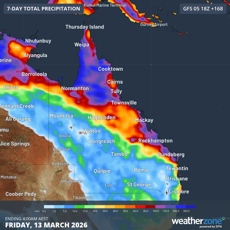Queensland flood risk as heavy tropical rain spreads south