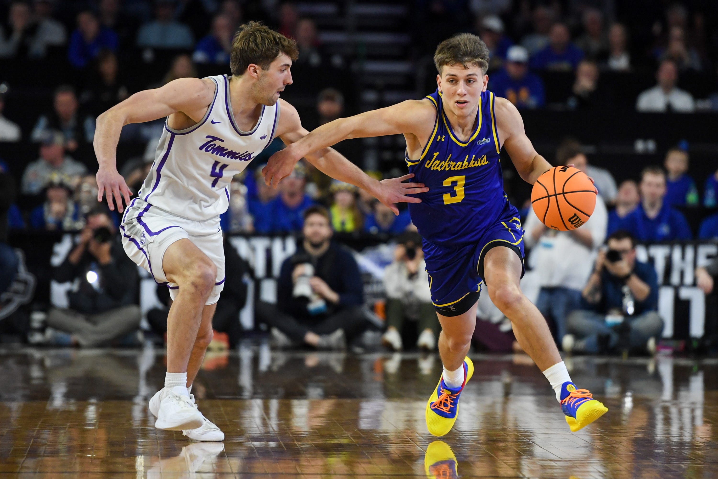Peterson's first season with South Dakota State ends in quarterfinal exit