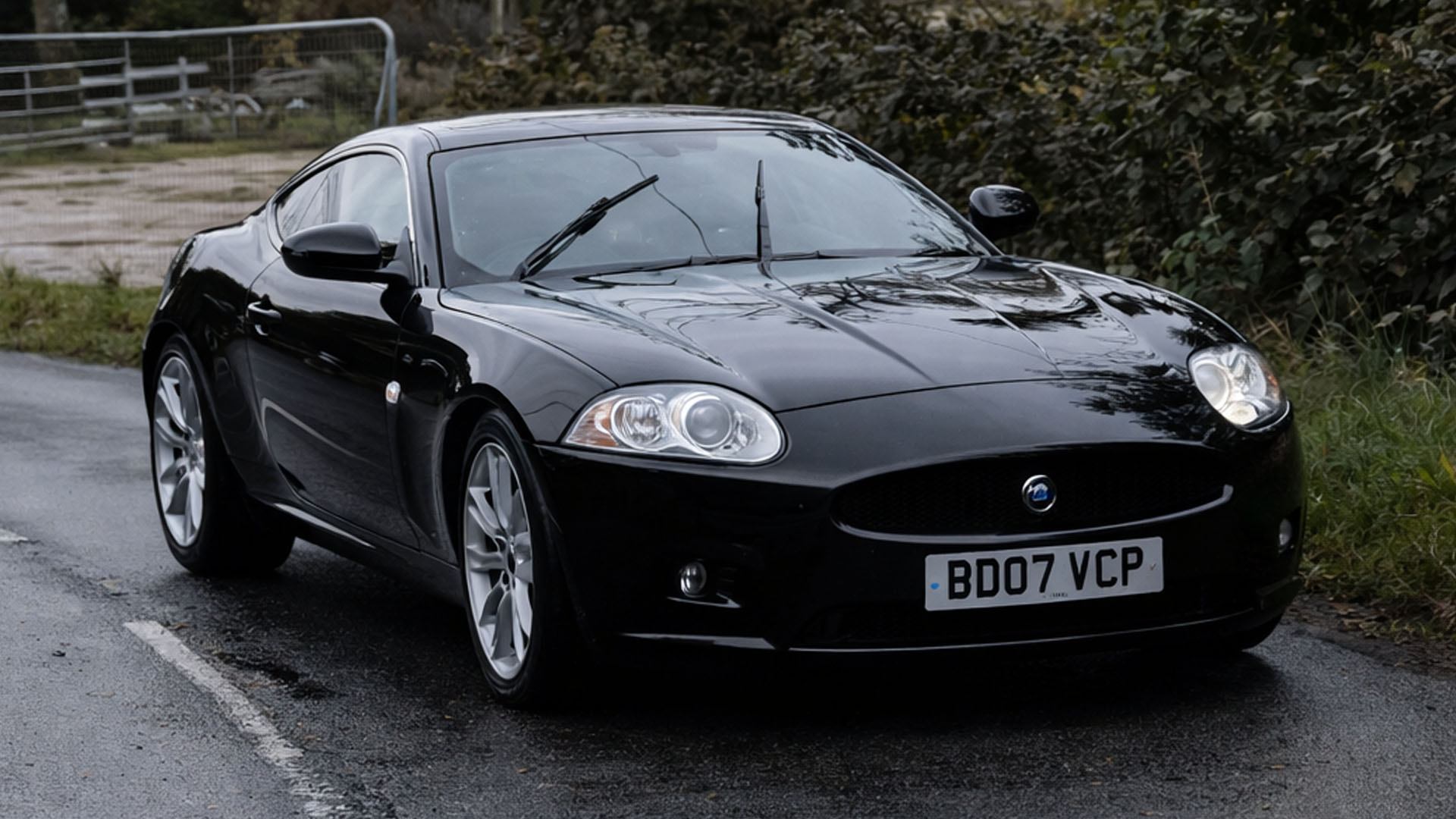 This 6000 pound Jaguar XK still sounds strong
