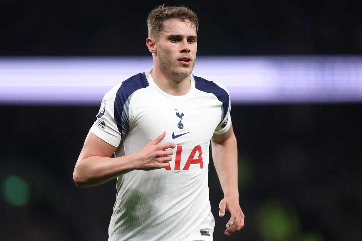 How many games is Van de Ven banned for after Crystal Palace red card?