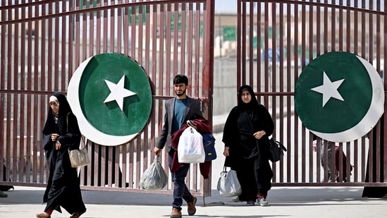 US warns citizens to reconsider Pakistan travel due to terror ...