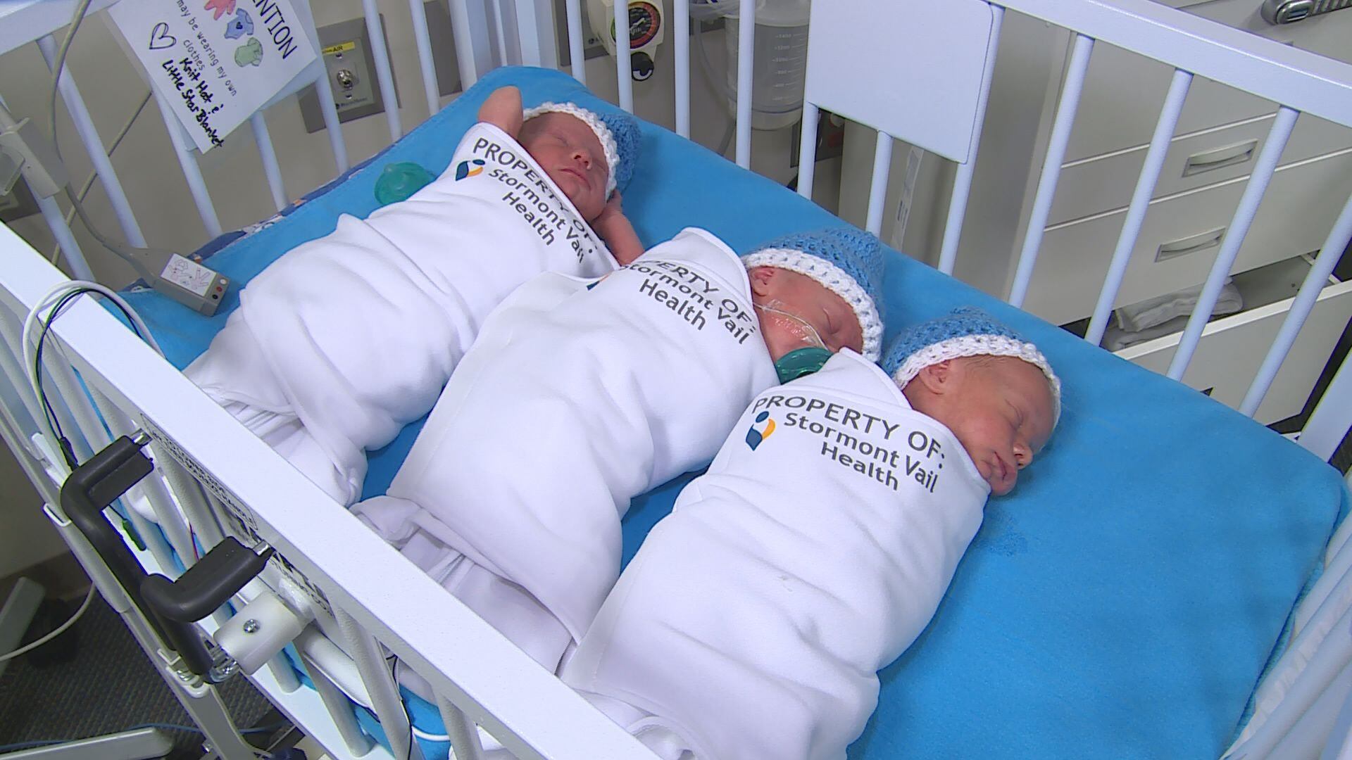 Stormont Vail NICU spontaneous triplets for Wamego family