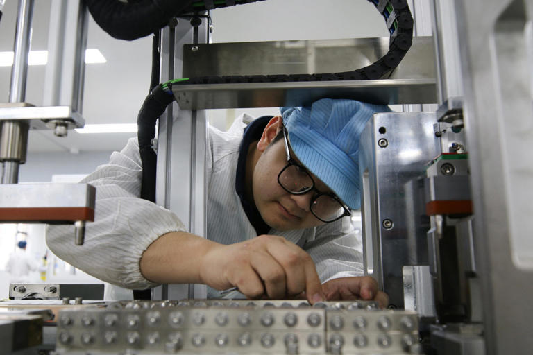 China's smartest students used to chase tech and finance jobs. Now ...
