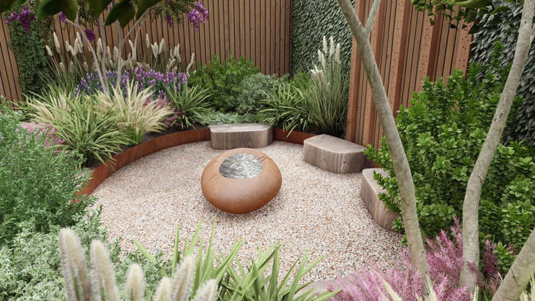 A curved garden creates a natural aesthetic – but these 5 mistakes can ...