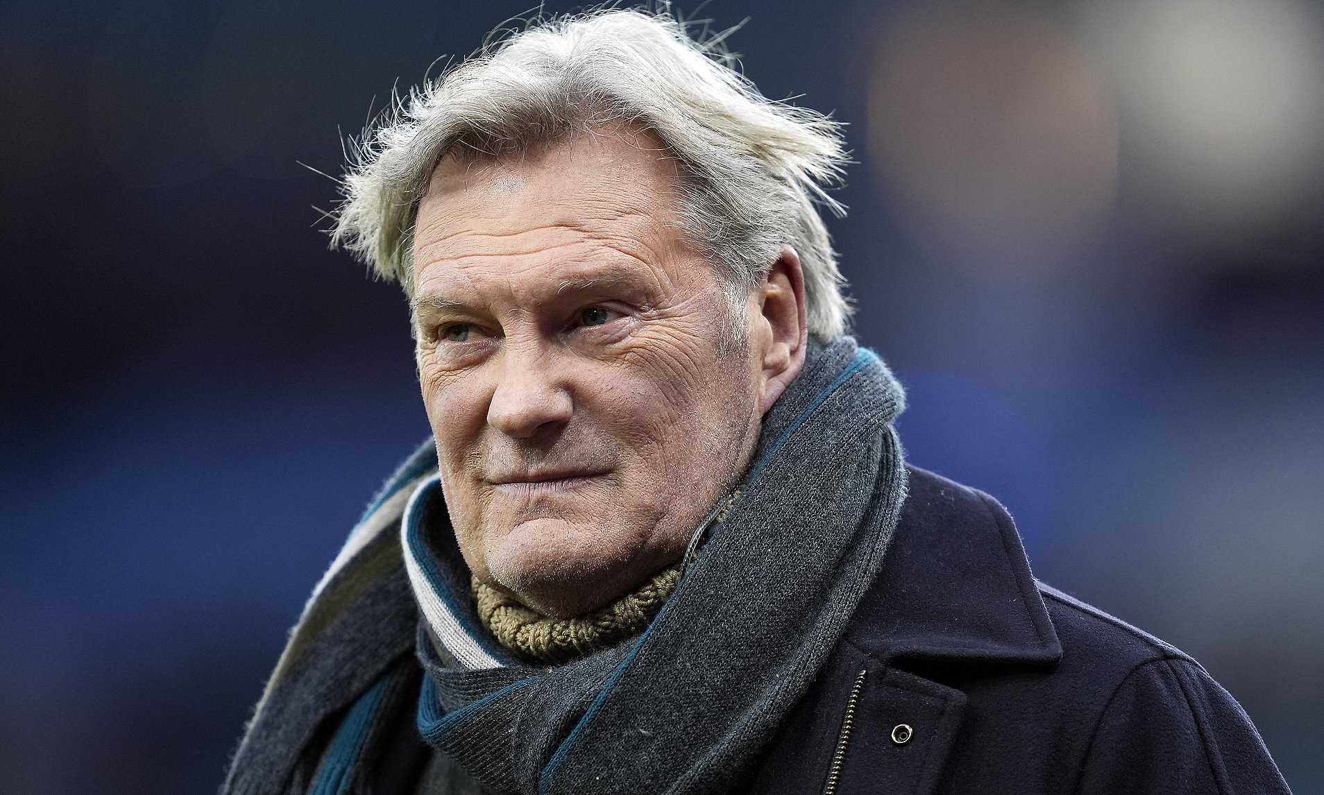 Glenn Hoddle, 68, offers himself to step in and save Tottenham as they ...