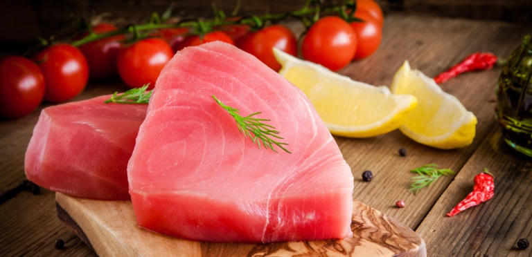 التونة الطازجة