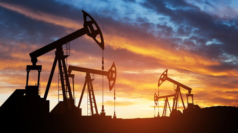 Brent Crude Oil hits highest since April 2024 as Middle East conflict ...