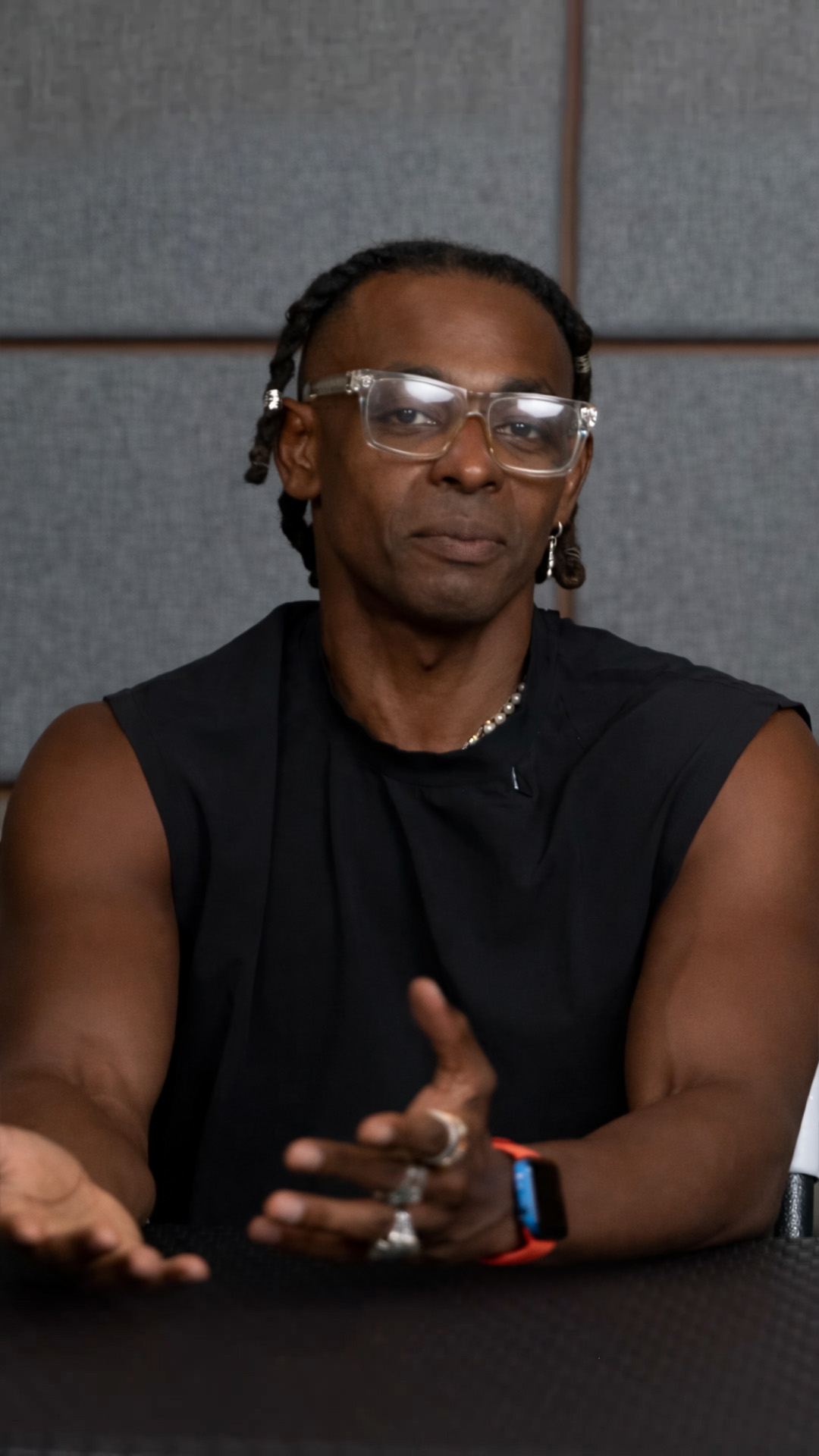 What is the largest Indonesian island?