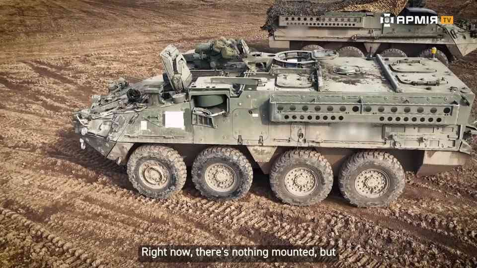 90 km/h across the front – STRYKER powers into Ukraine’s fight
