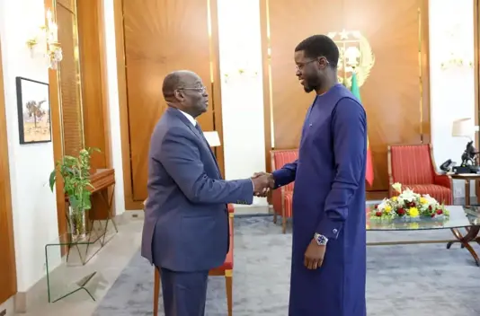 Un émissaire d'Alassane Ouattara chez Bassirou Diomaye Faye