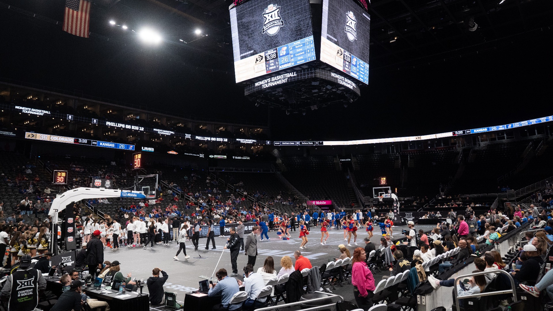 LED court at Big 12 tournament received mixed reviews from public