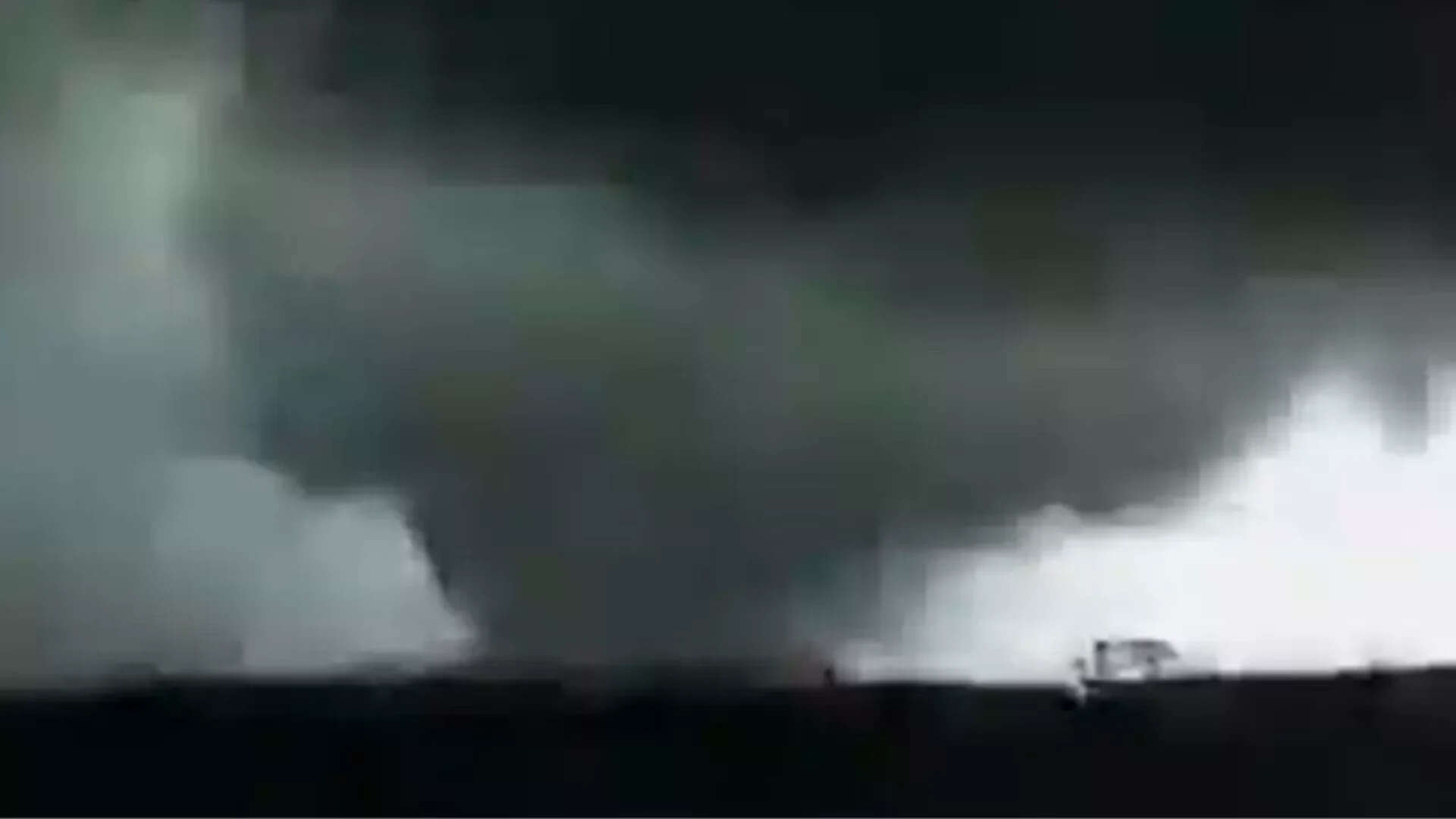 Oklahoma tornado: Mother and daughter killed as severe storms rip ...