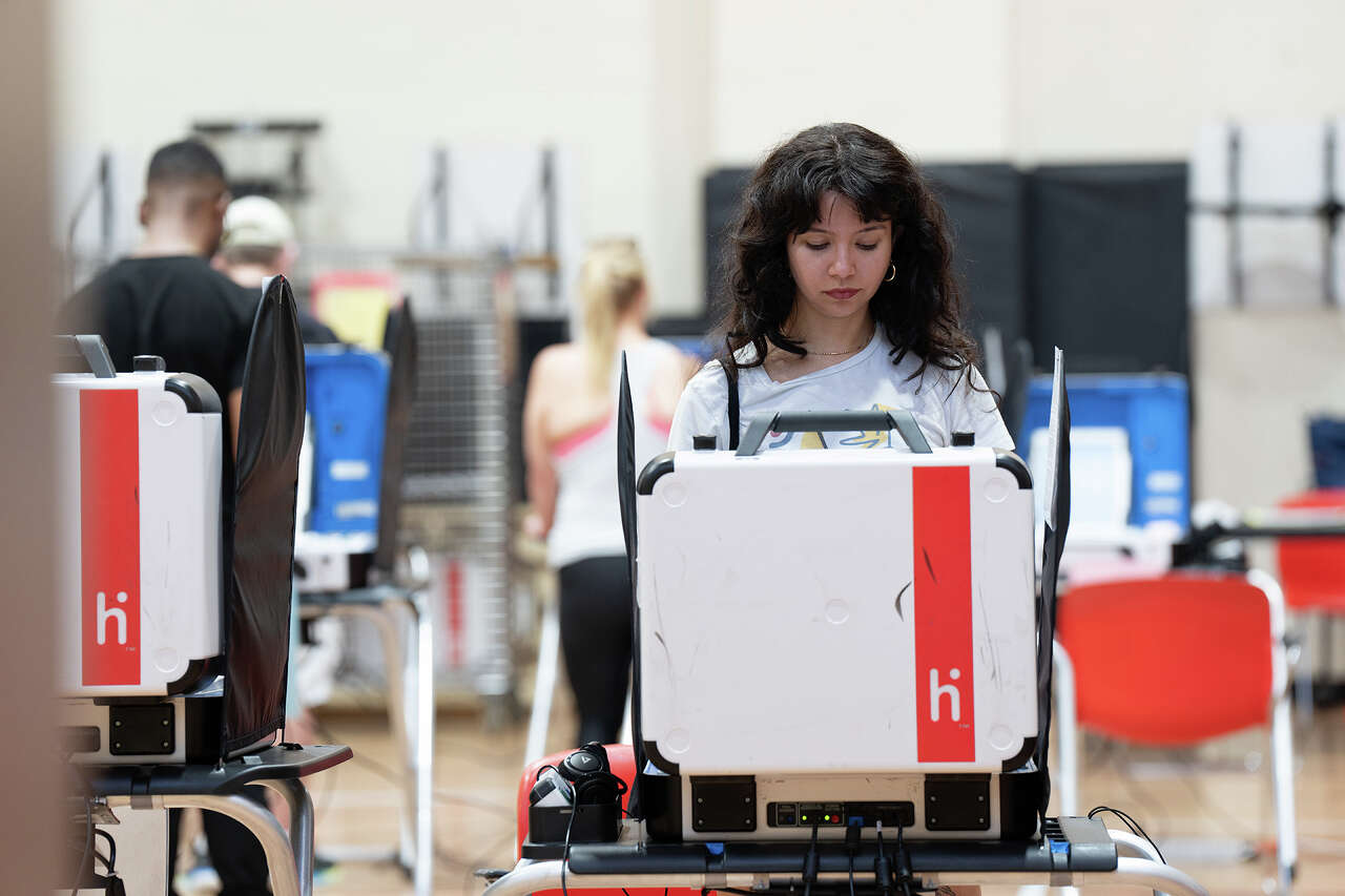 Early voting for Texas' primary runoff election is underway. Here's ...