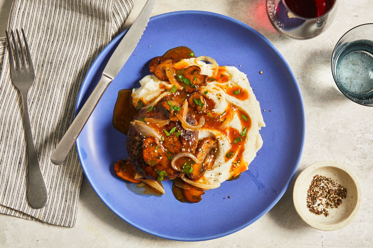 Slow Cooker Salisbury Steak