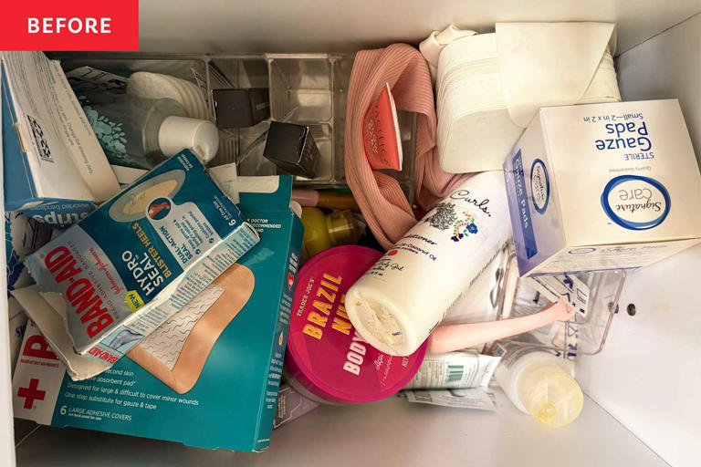 I tried the Pomodoro technique and decluttered my bathroom drawer in 20 ... - Benefits Of A Decluttered Drawer
