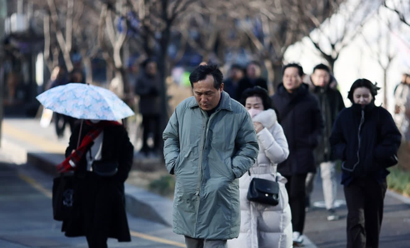 전국 대부분 영하권꽃샘추위, 학교 안전 점검, 금융시장 안정화 노력