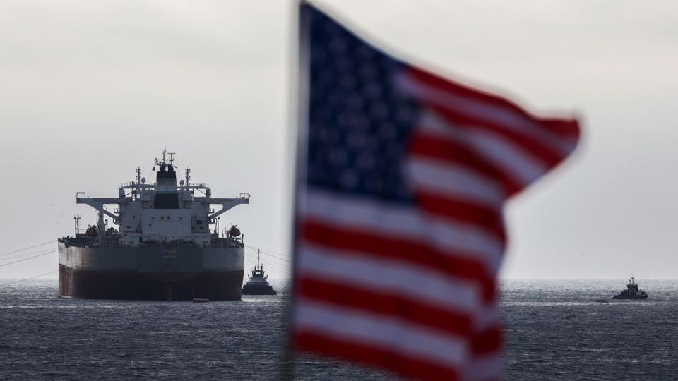 Oil soars to $90 as Iran conflict intensifies