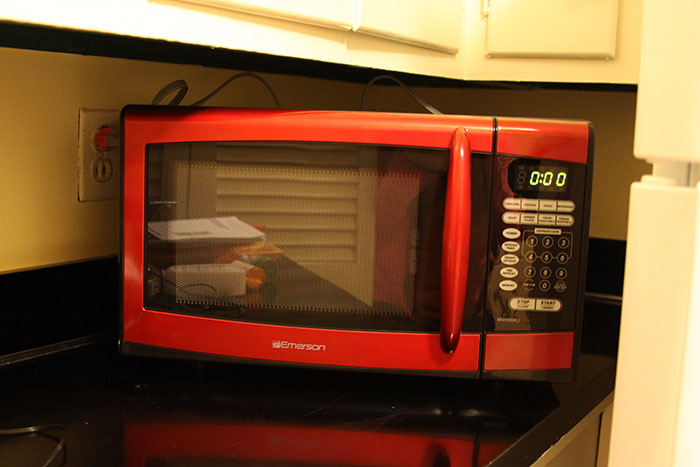 27 Of The Dumbest Things People Witnessed Geniuses Do