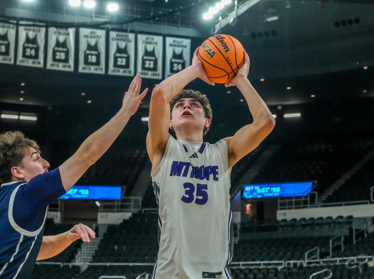 Who should be the Longplex boys basketball division tournament player ...