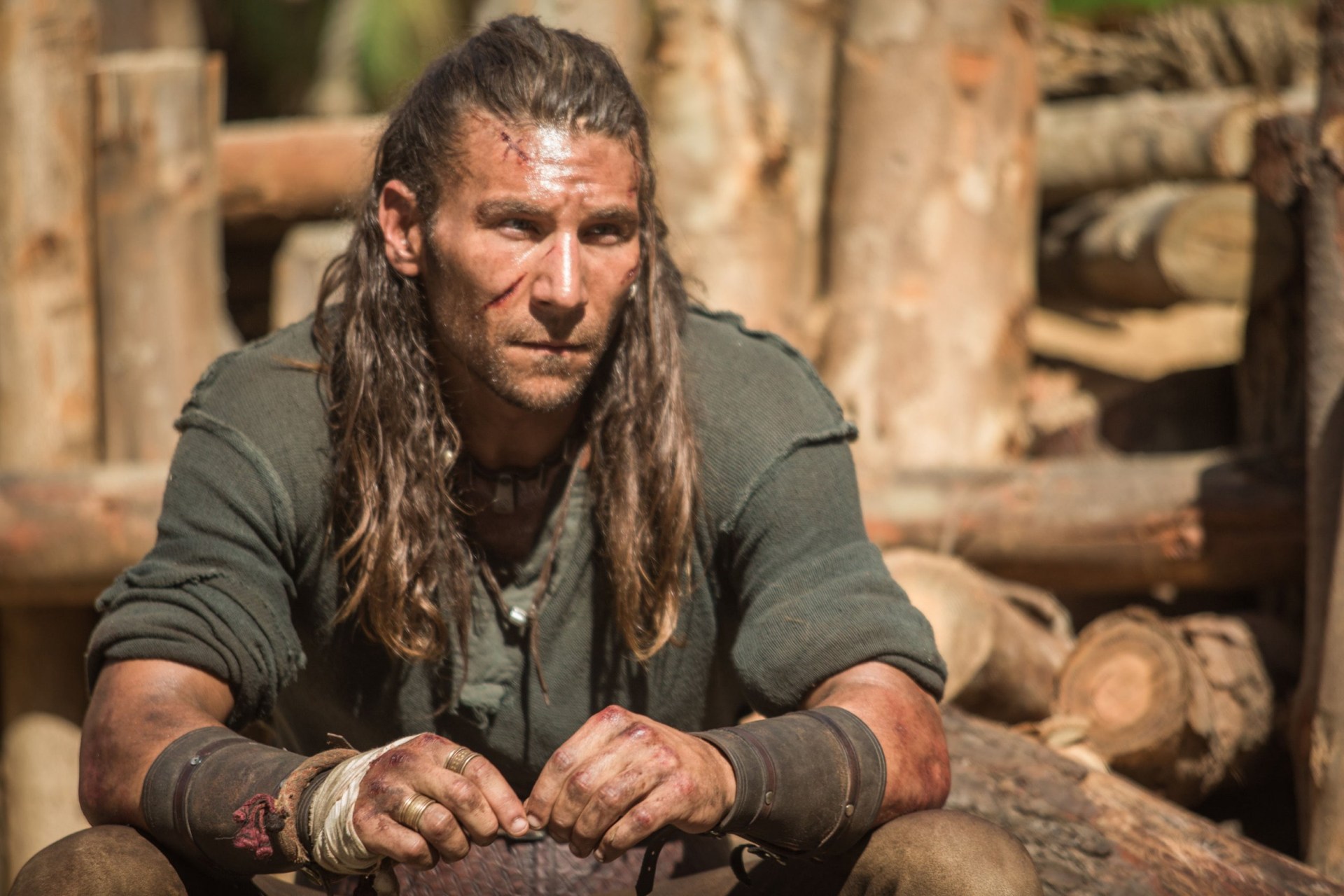 Cancel your weekend plans to binge gritty pirate drama that’s aged like ...