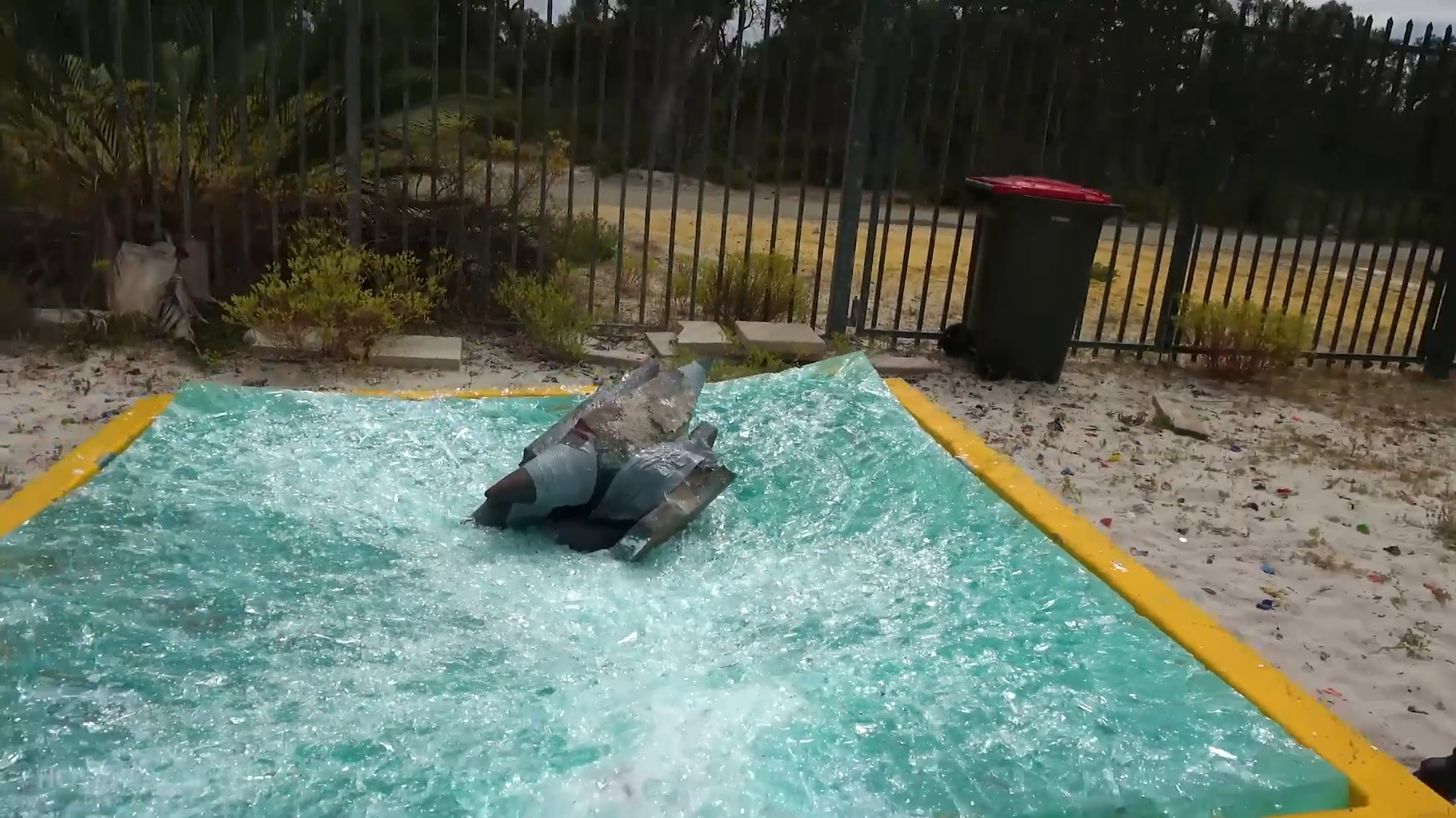Watch what happens when you drop anvil on bulletproof glass from 150FT