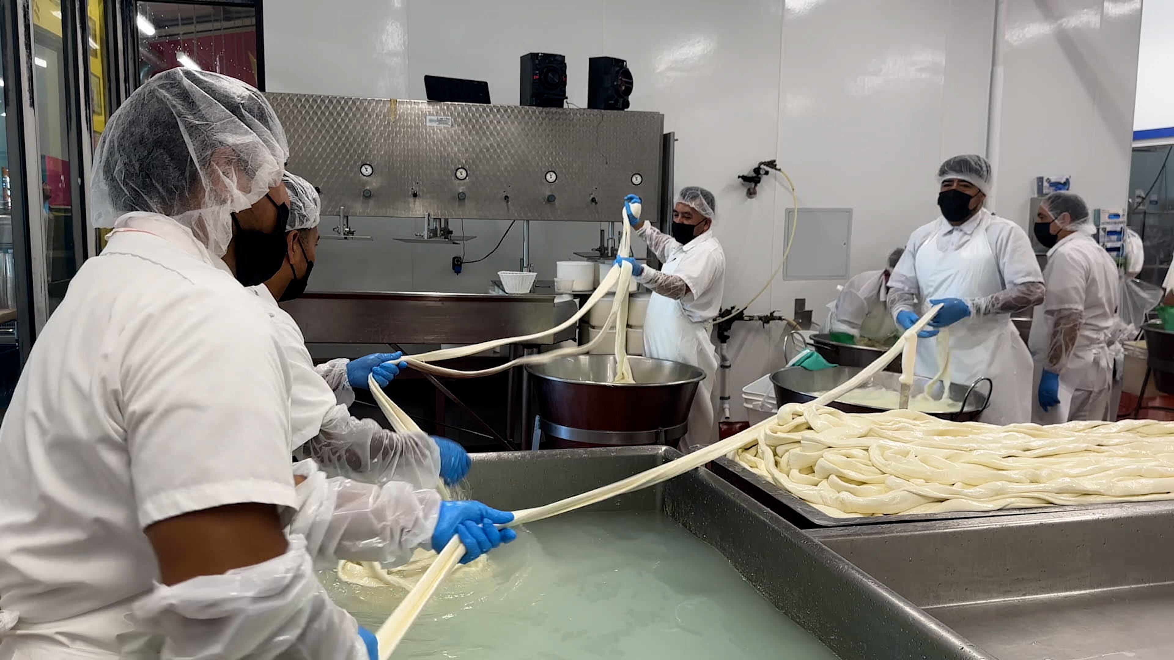 These 4 Oregon creameries make some of the best cheeses in the world