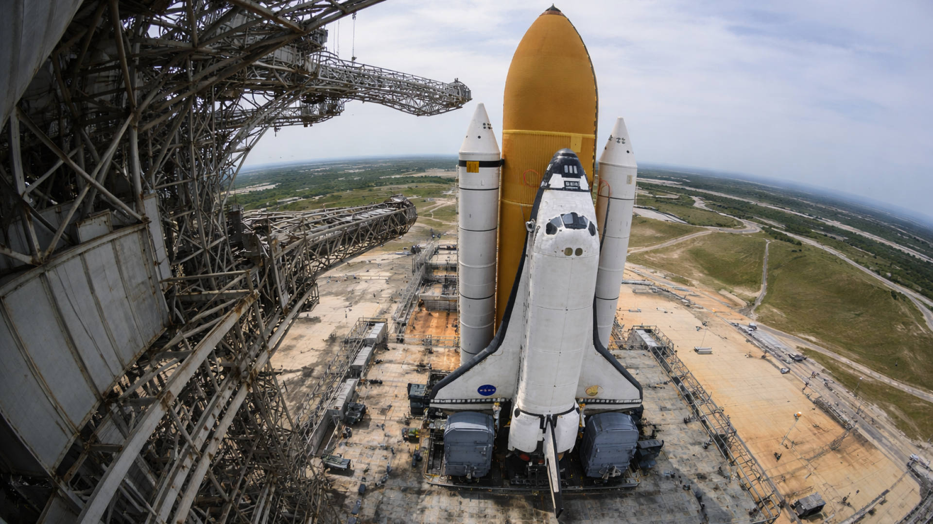 The Columbia disaster: What if, the daring shuttle rescue mission NASA ...
