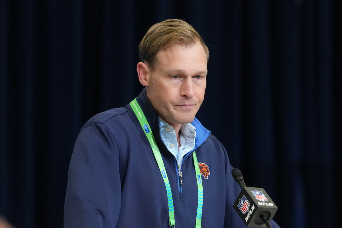 Bears just got burned by their first free agent target and now must be prepared to enter a bidding war for the top dog next week<br><br>