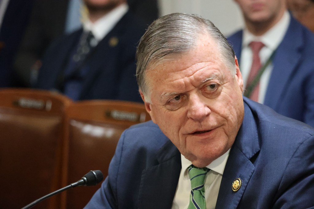 Oklahoma Rep. Tom Cole hopes to end DHS shutdown; Democrats say 