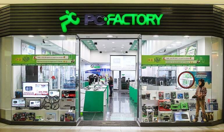 PC Factory presenta querella por fallida estafa y uso indebido de marca