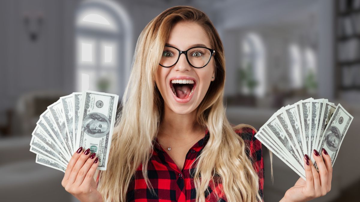 14 savvy money habits that stretch every dollar