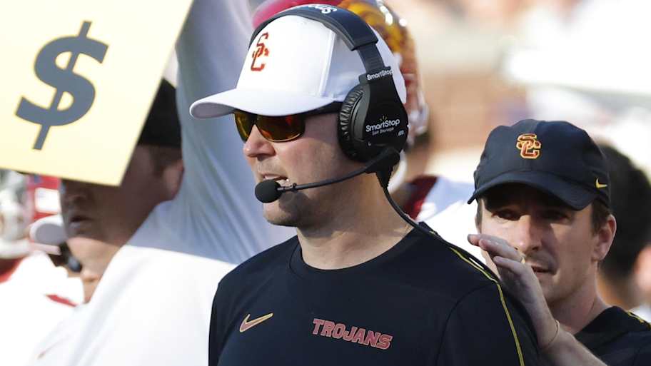 USC Trojans hosting key offensive line recruit