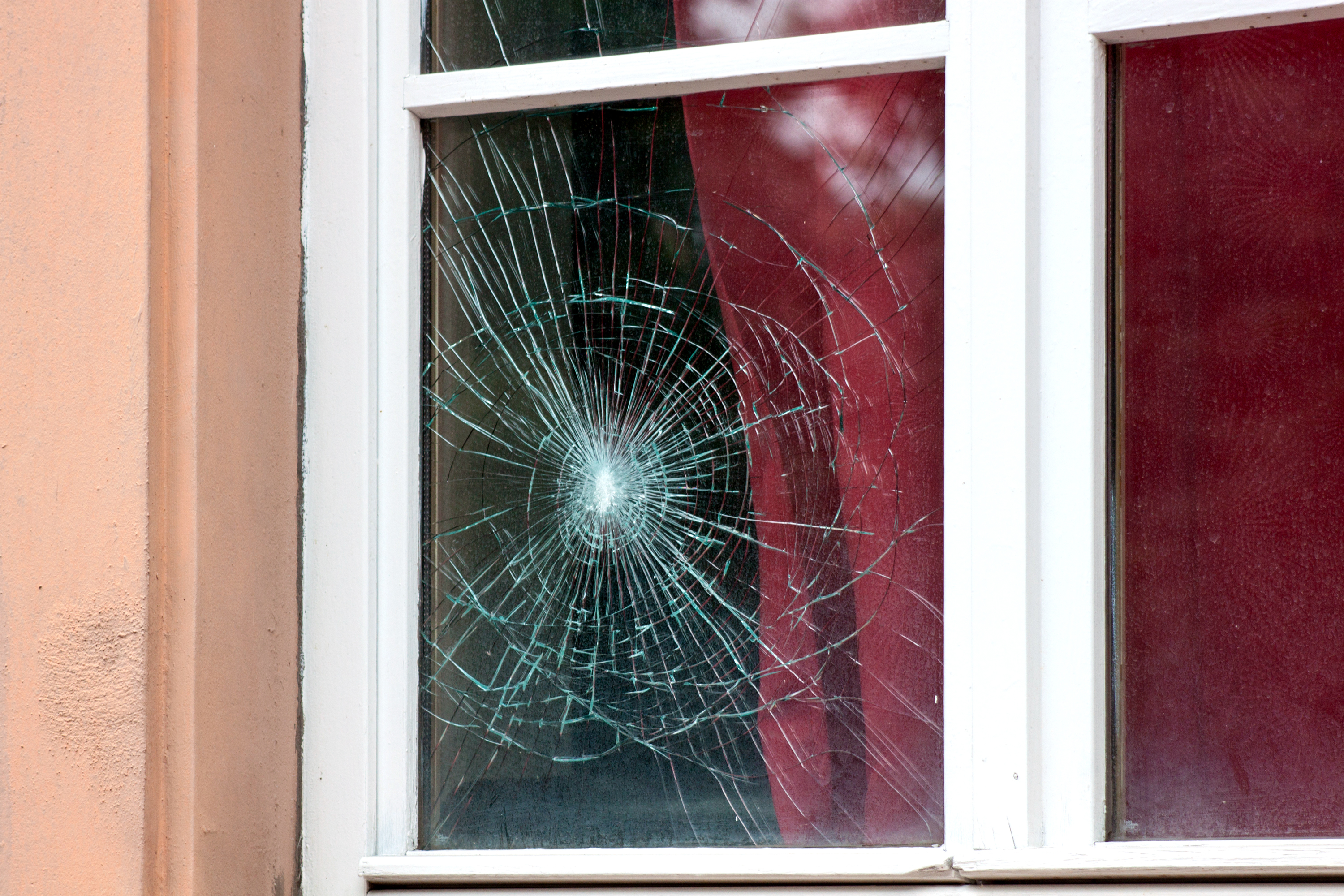 Warning issued as thousands told to stay inside for 37 hours