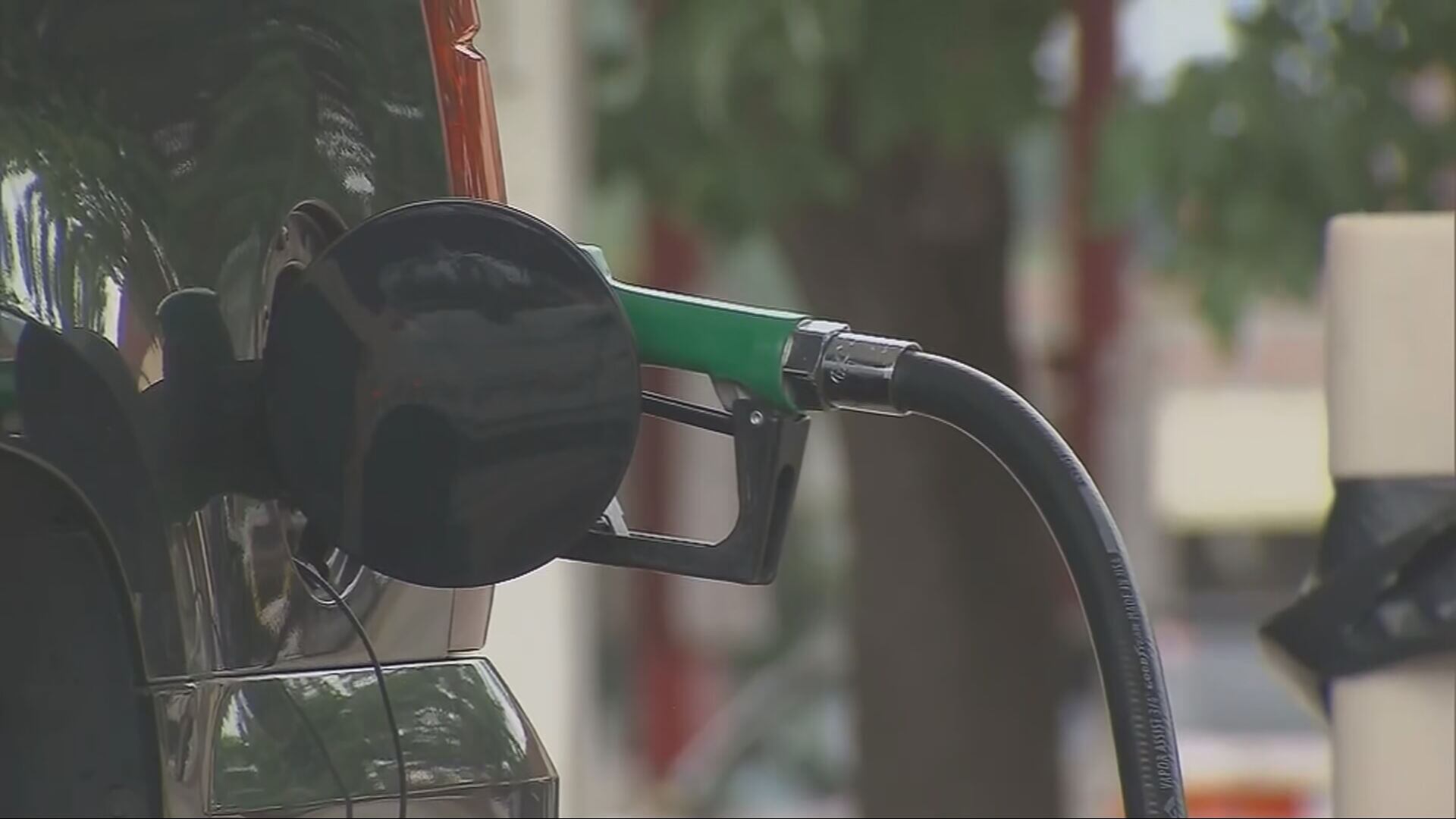 Washington gas prices up yet again