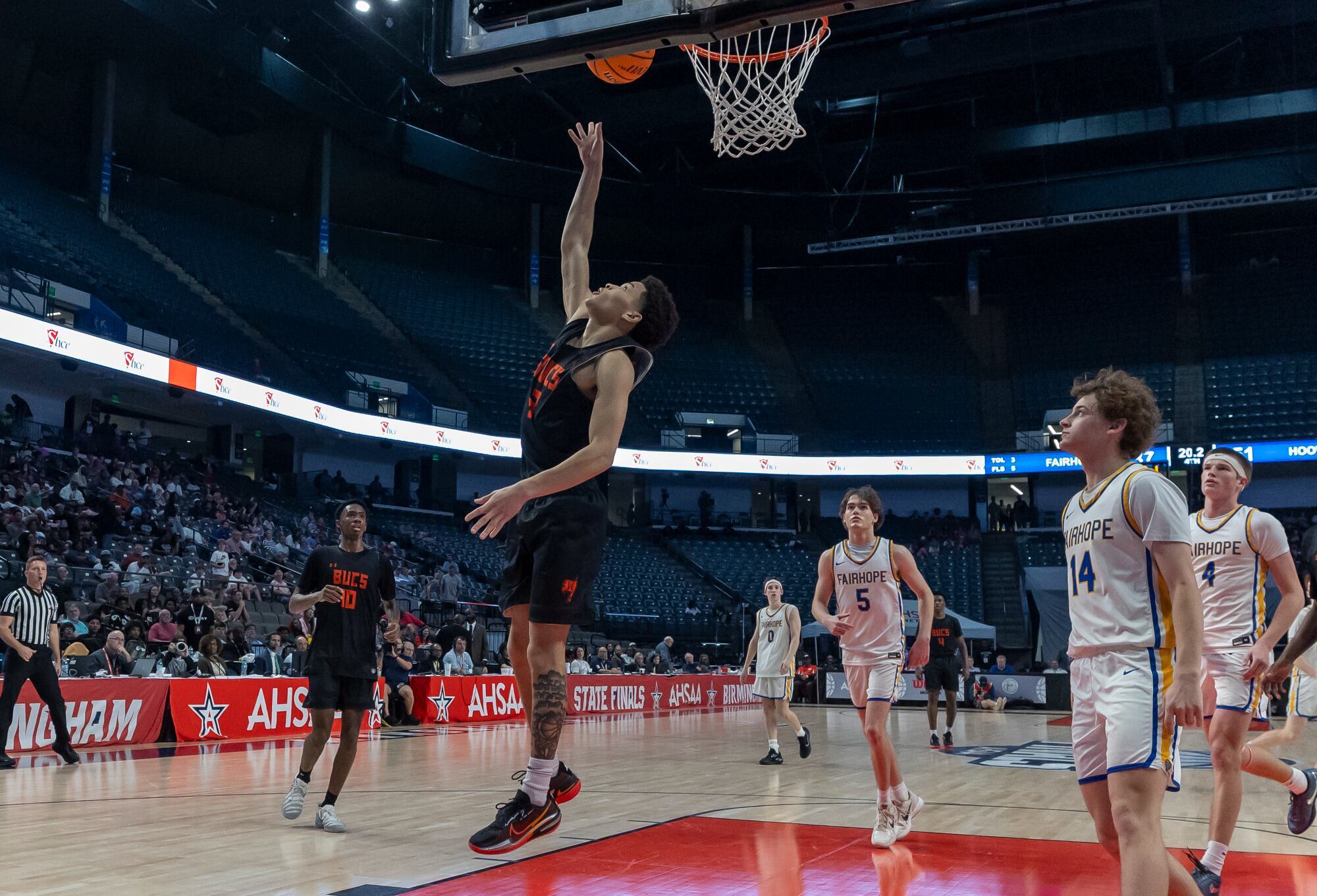 Class 7A Boys Semis Hoover Pulls Away From Fairhope Returns To Title Game