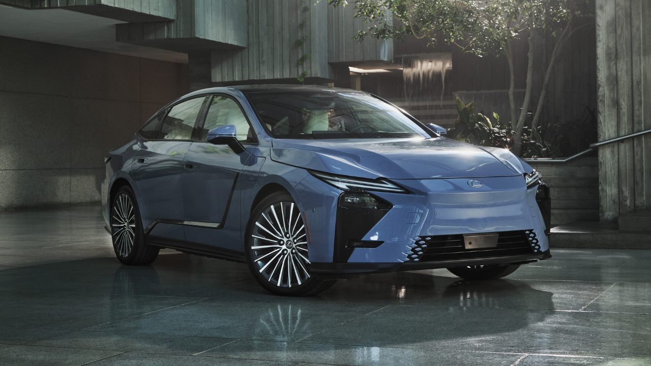 Lexus pulls a fast one - the electric ES is actually cheaper