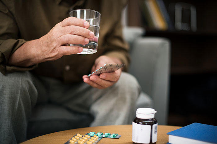 26 people share their worst life decisions