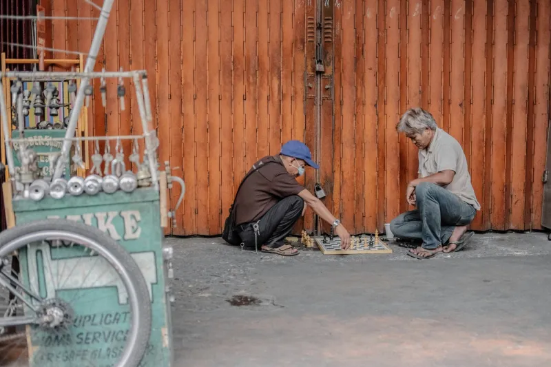 7 in 10 Filipinos delay retirement due to financial insecurity