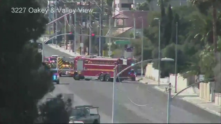4 injured in multi-vehicle crash in central Las Vegas Valley