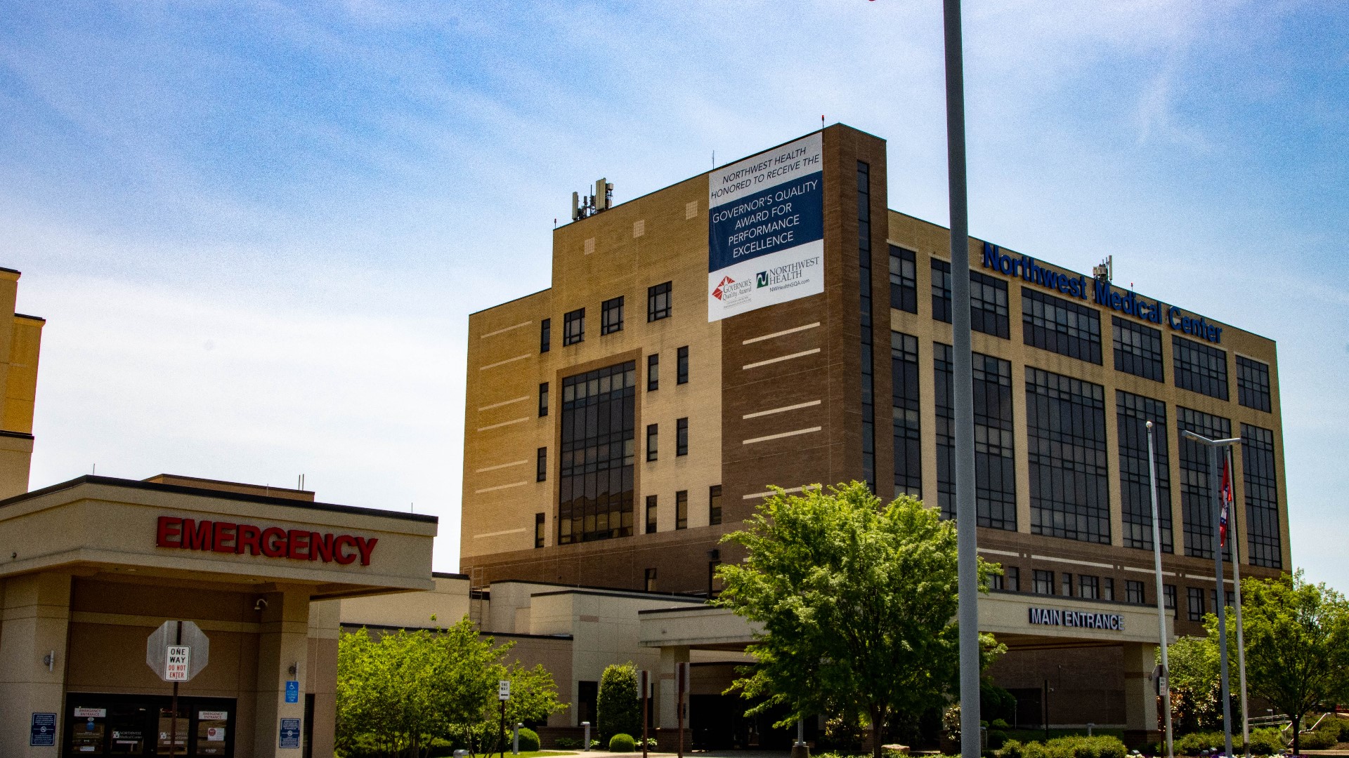 Community Health Systems agrees to sell four Northwest Arkansas hospitals