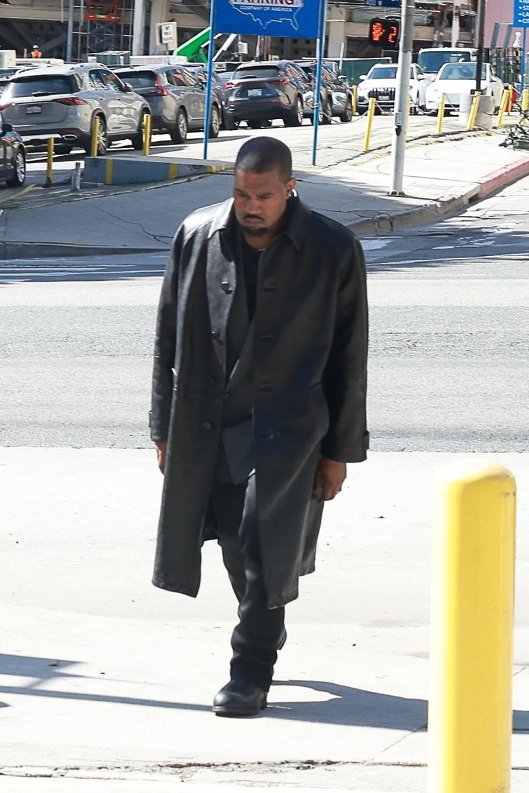 Kanye West asked contractor to convert staircase into a slide in $57 ...