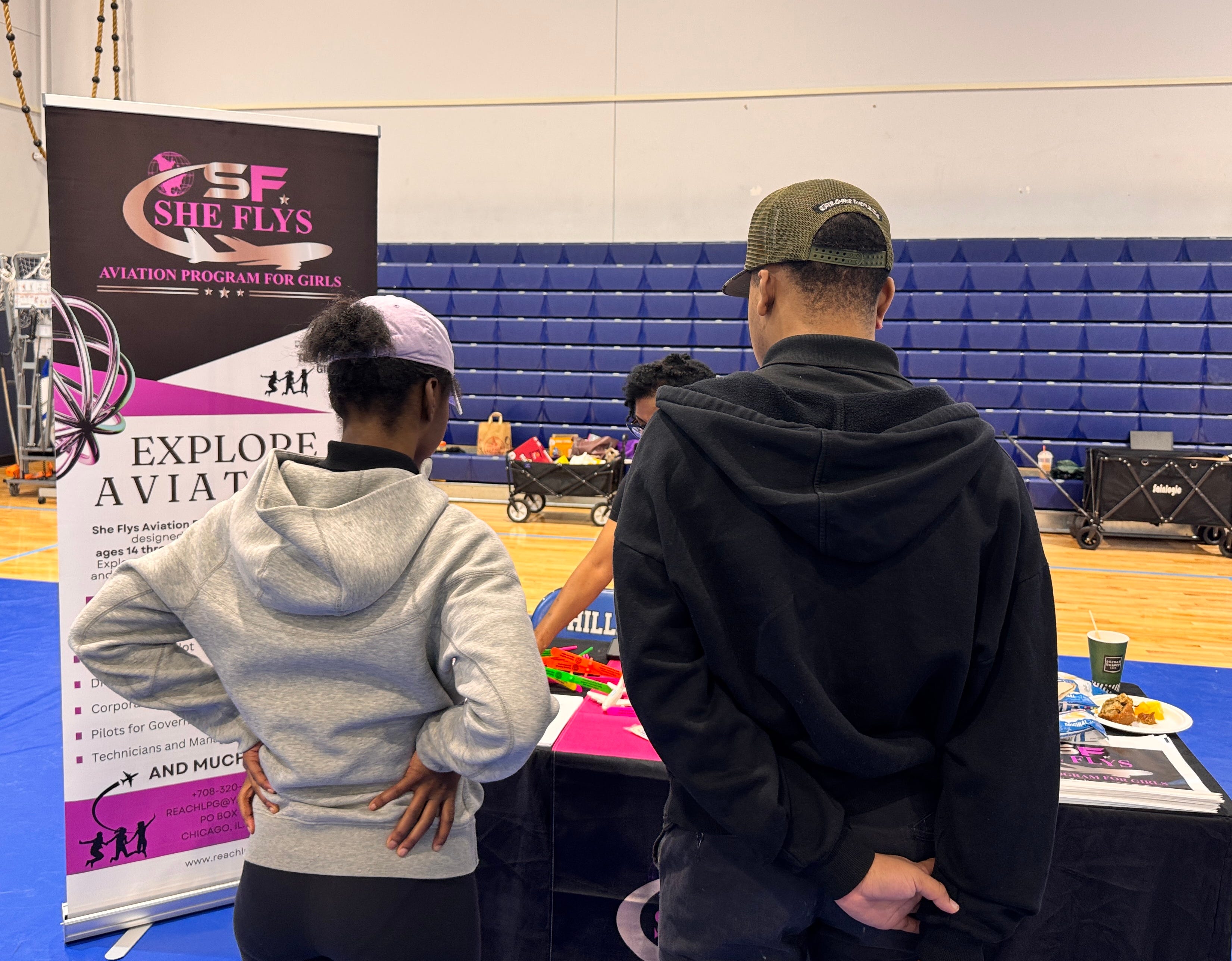 South Side high schoolers learn about jobs in the aviation industry
