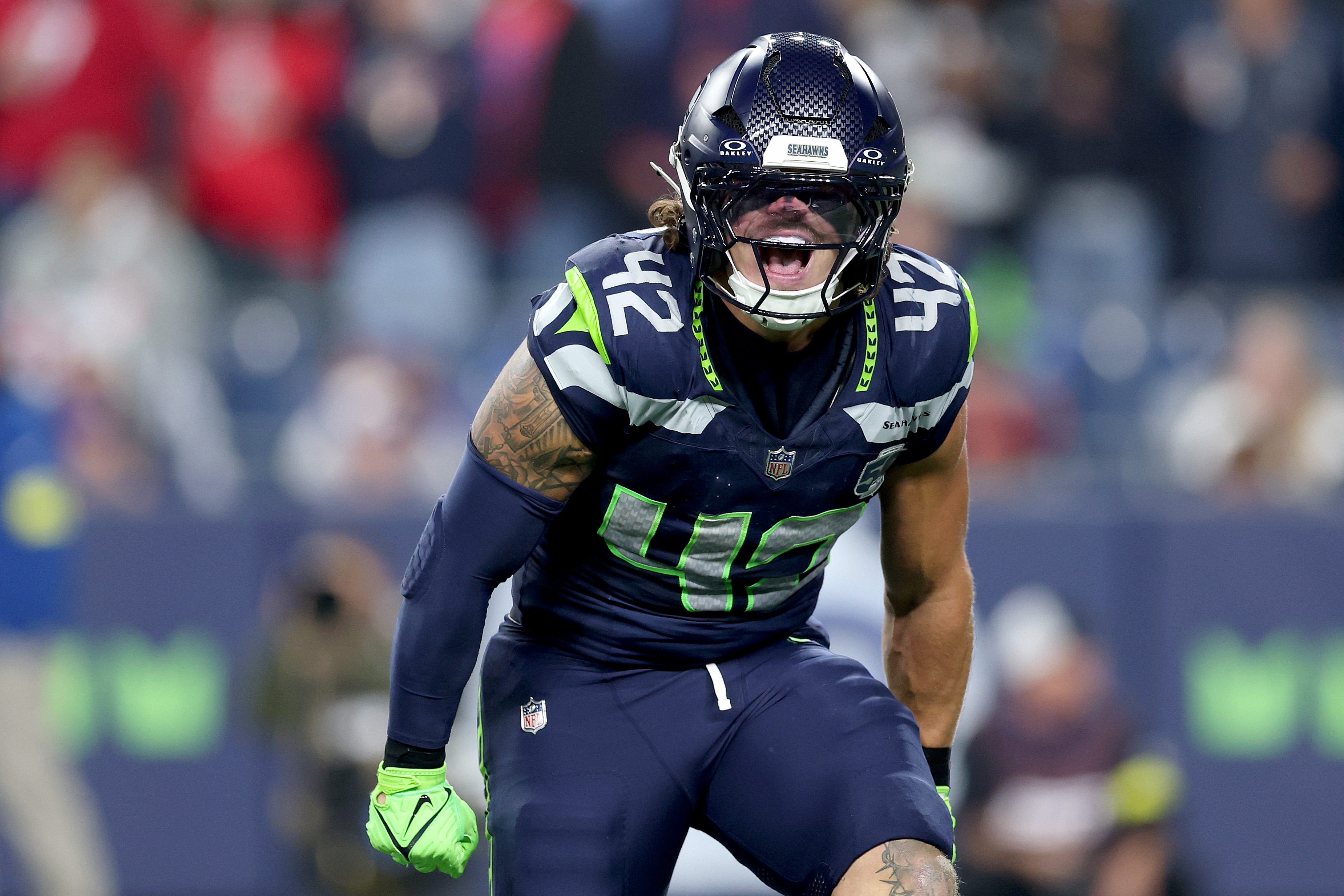 Seahawks re-sign Drake Thomas in simple win-win deal