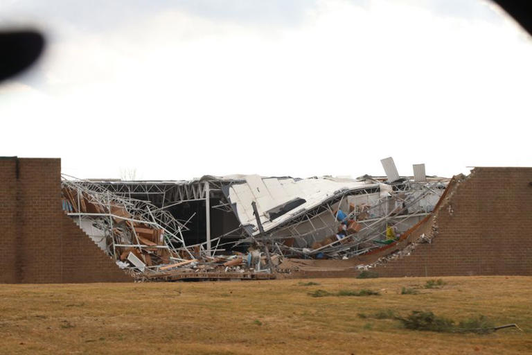 Three killed as tornado rips through southern Michigan destroying buildings