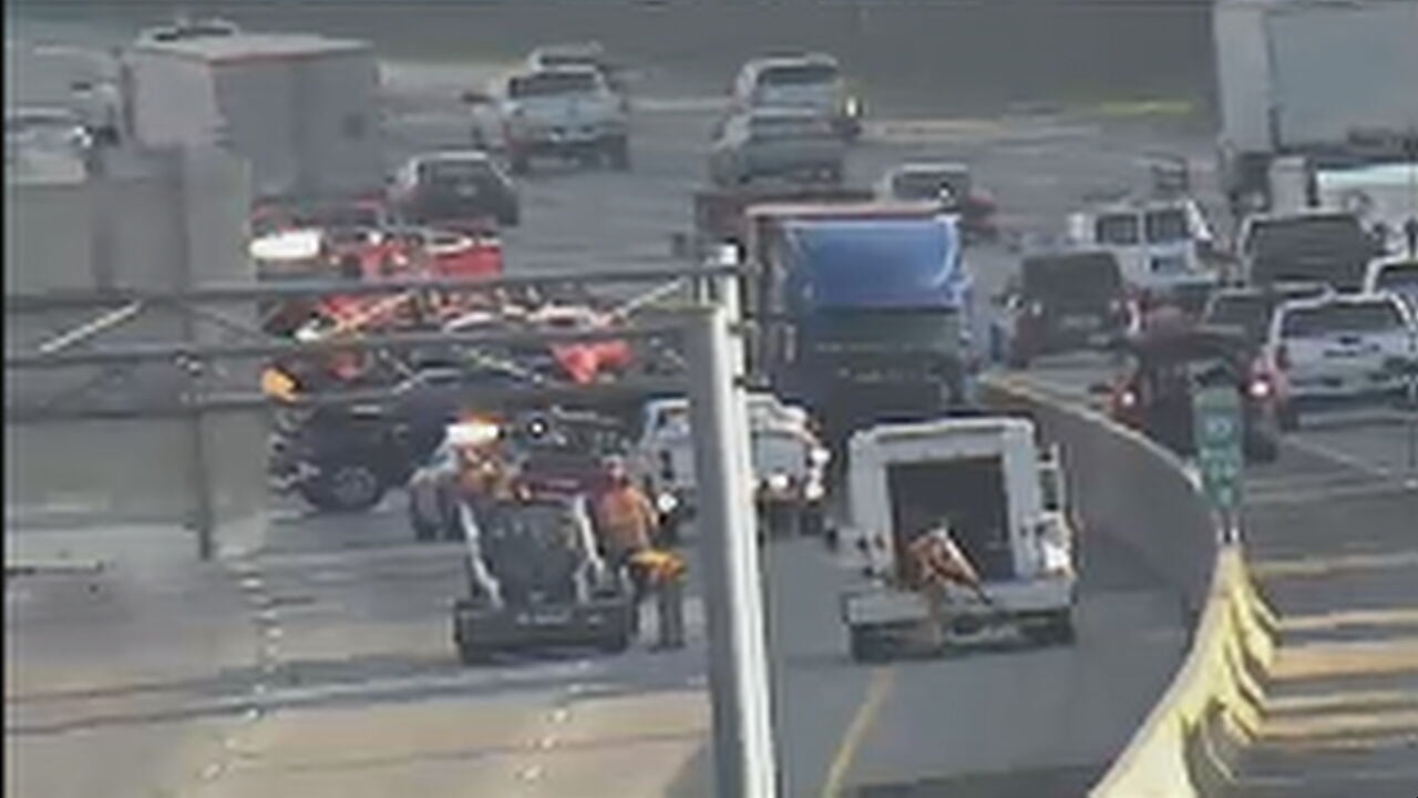 2 drivers killed in wrong-way crash on I-85 South in Concord
